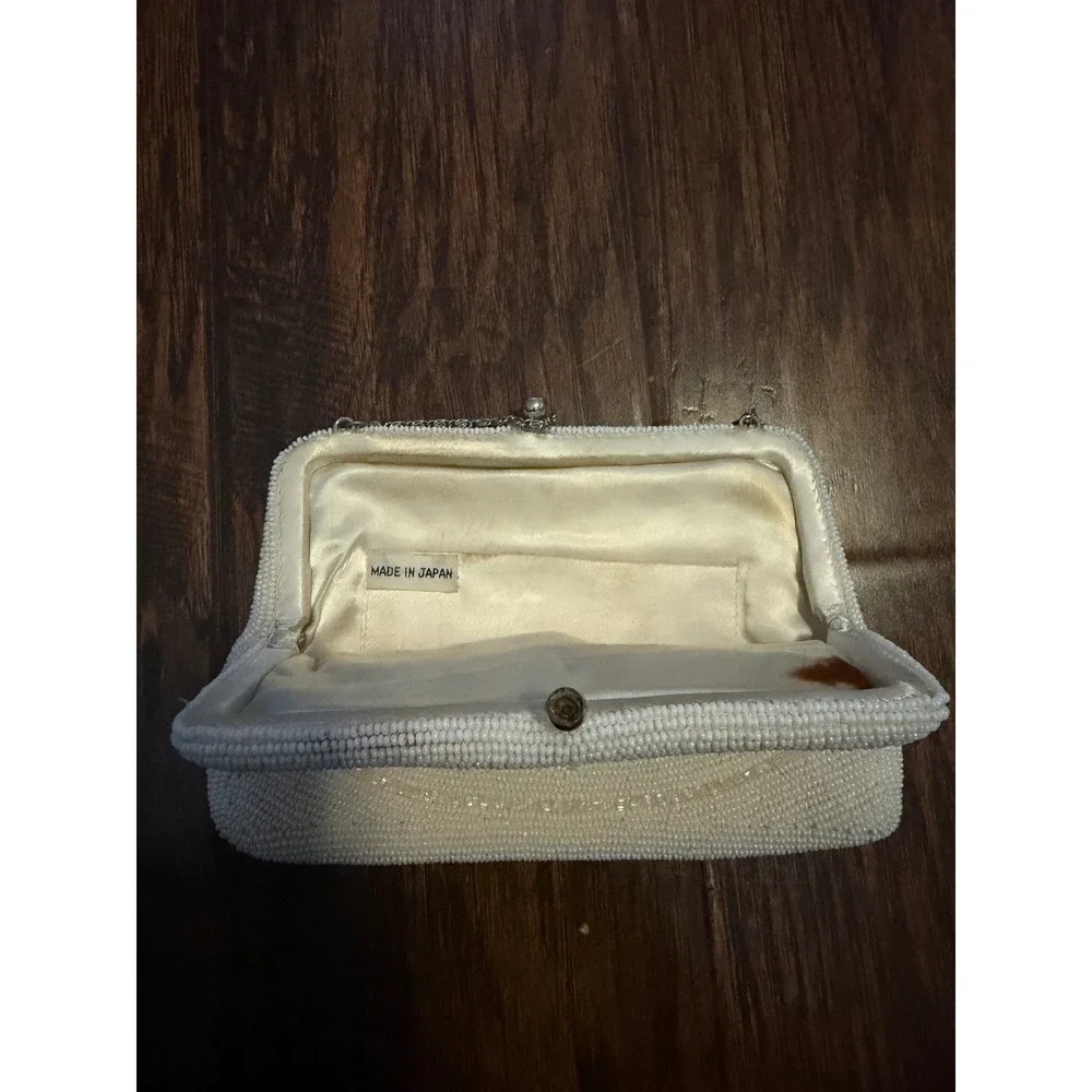 Vintage Made in Japan White Beaded Floral Clutch Evening Bag Silver Chain Strap